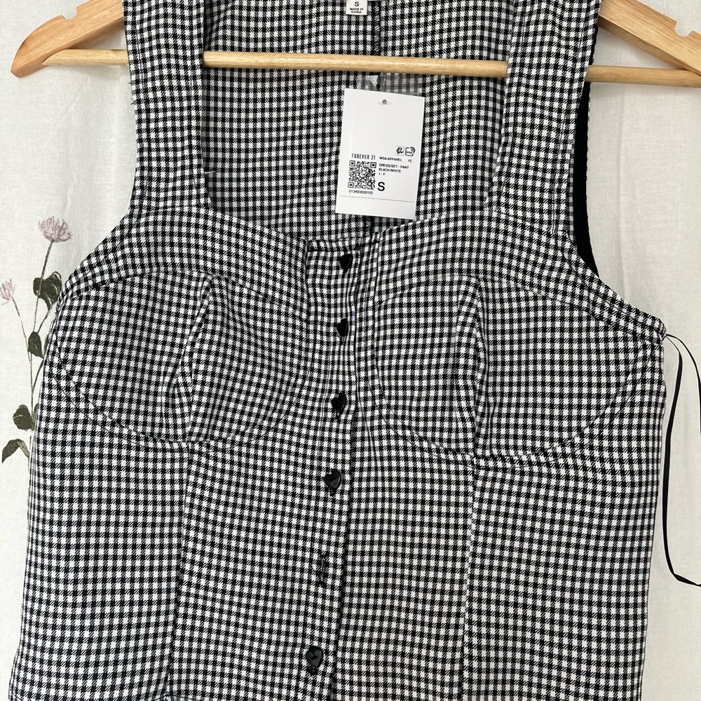 Black and White Plaid Tank (S)